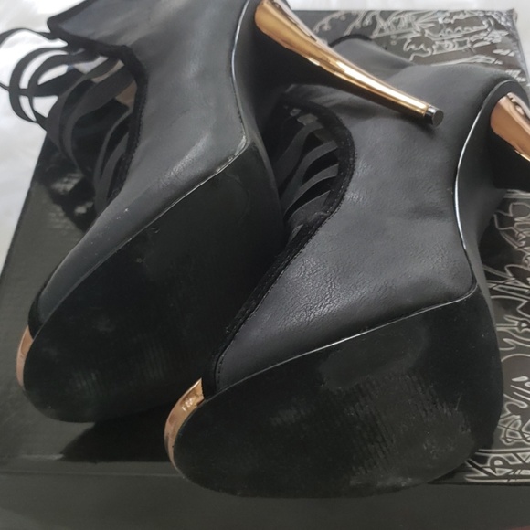 Boot/heels - Picture 6 of 6